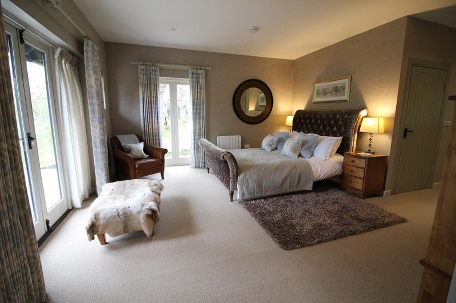 Frith Farm House Cottages Newnham  ภายนอก รูปภาพ